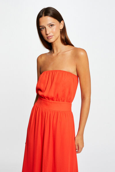Robe longue cintrée col bustier rouge femme
