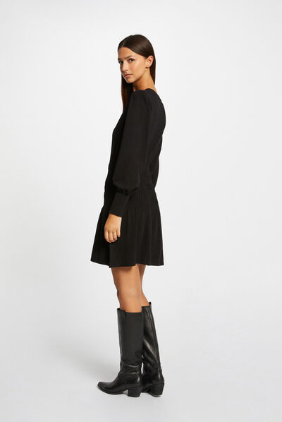 Robe pull patineuse col en V noir femme
