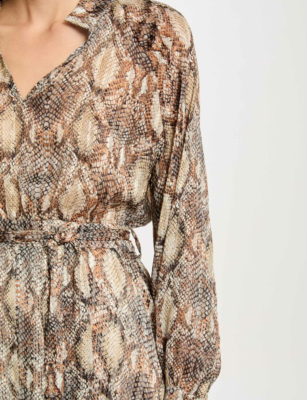 Robe courte &eacute;vas&eacute;e imprim&eacute;e multico femme