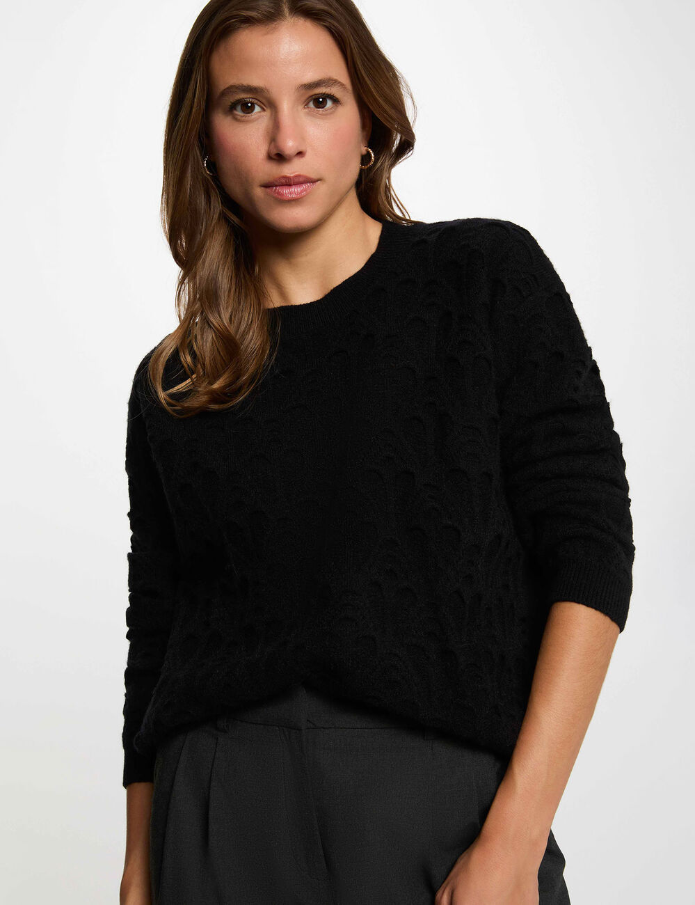 Pull col rond fantaisie noir femme
