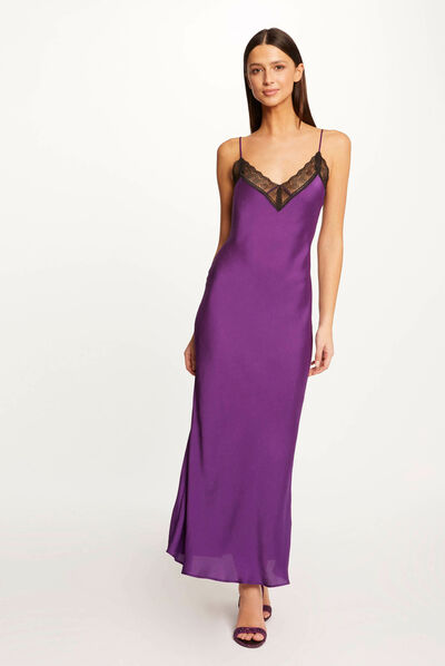 Robe longue droite avec dentelle violet femme