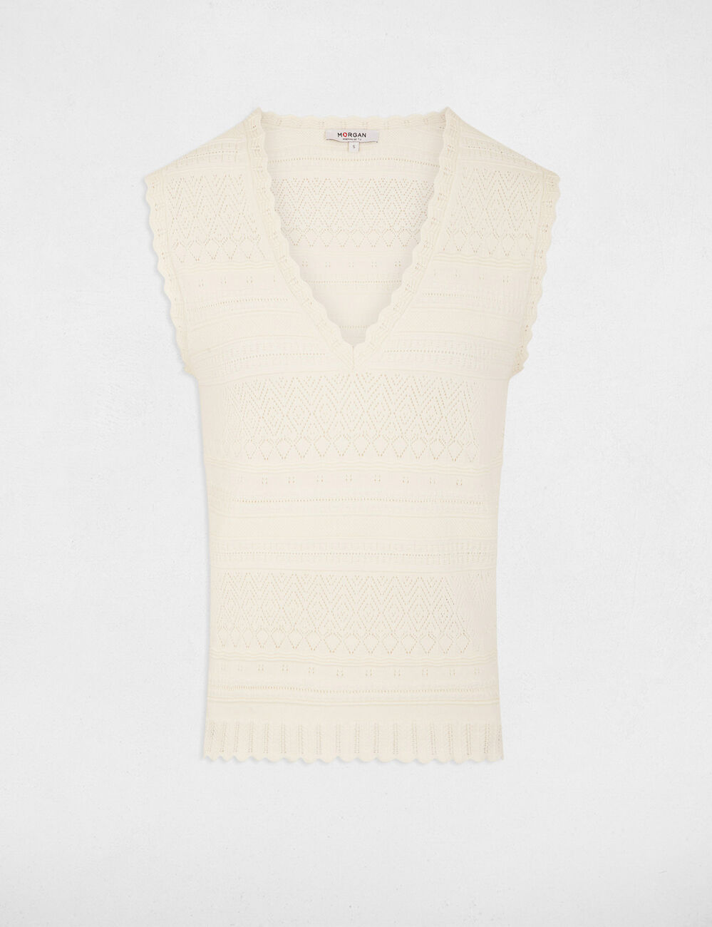 Pull ajust&eacute; col v ivoire femme