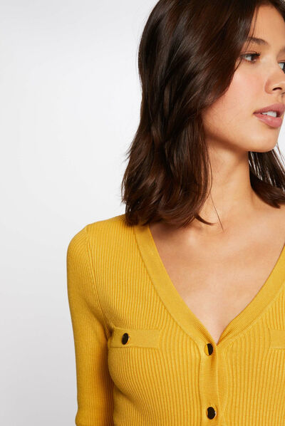 Pull manches 3/4 boutonné jaune femme