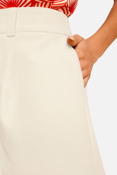 Short droit taille haute ivoire femme