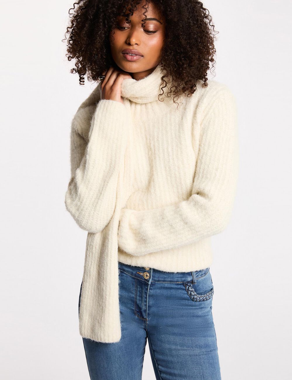 Pull col &eacute;charpe ivoire femme
