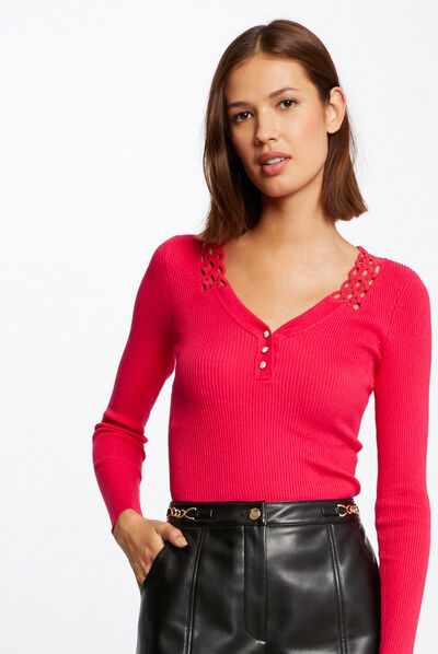 Pull manches longues à col en V framboise femme