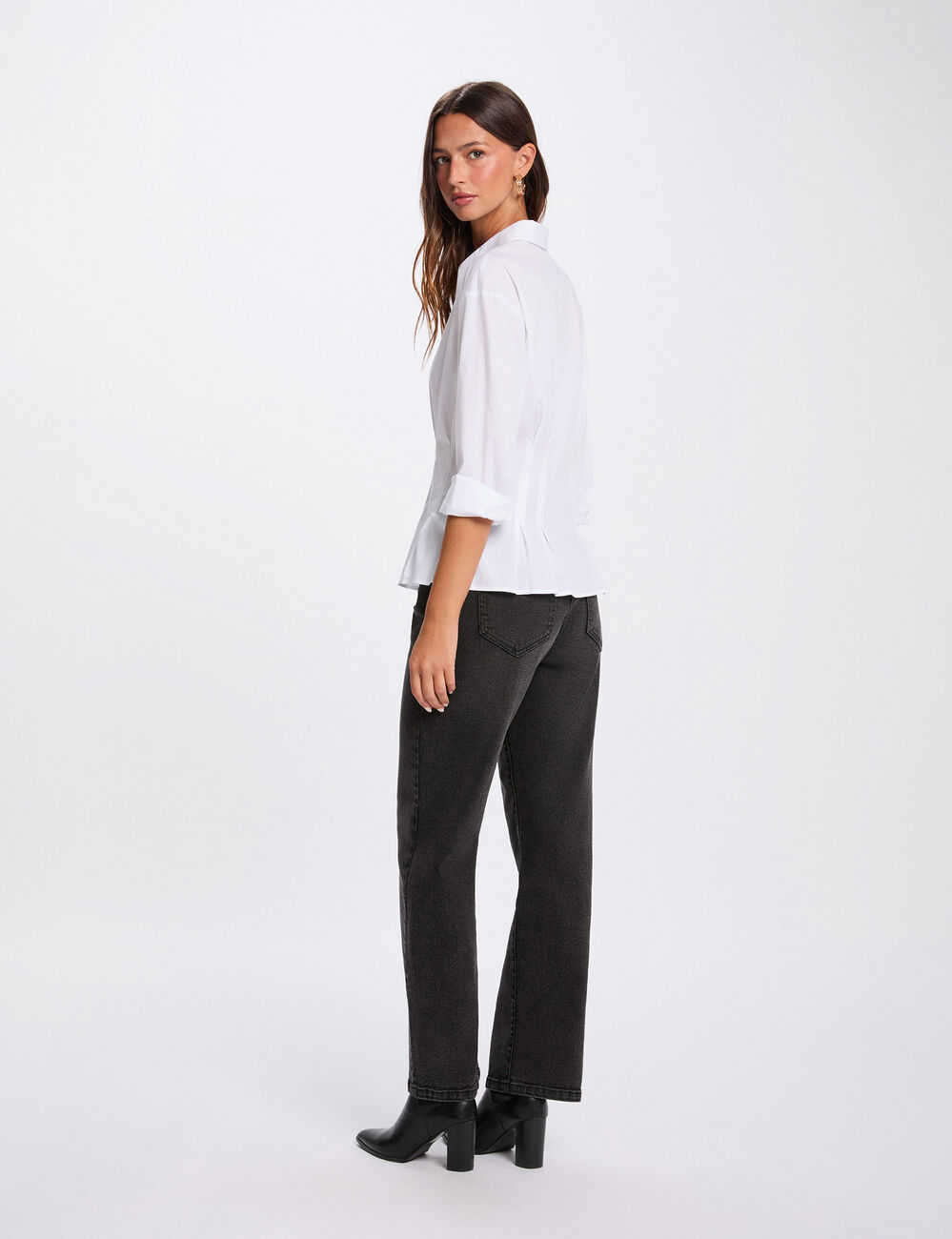 Chemise cintr&eacute;e col &agrave; revers blanc femme