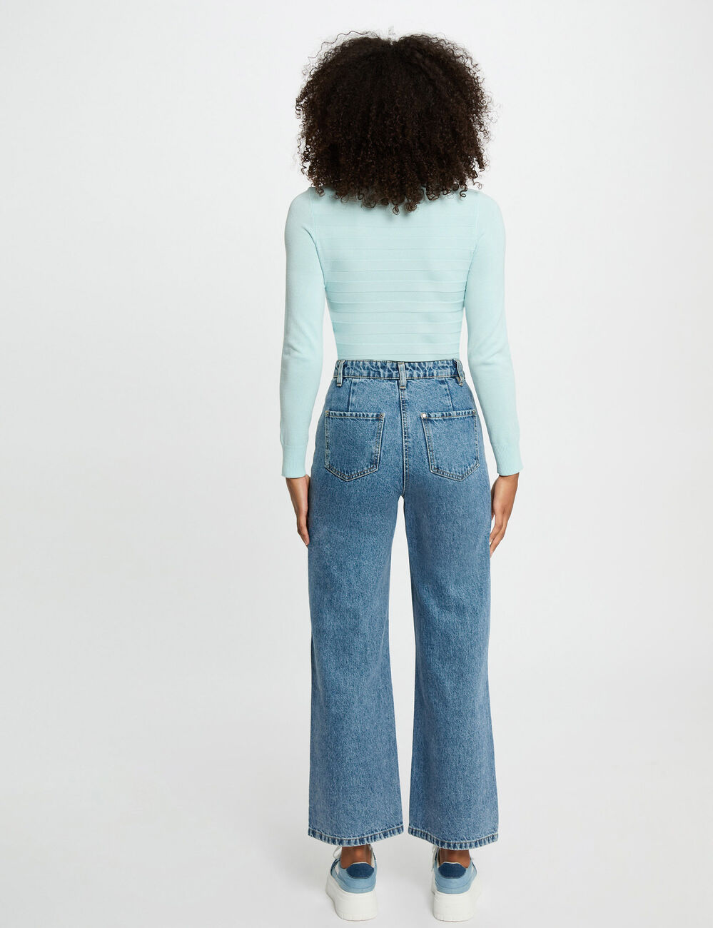 Pull col roul&eacute; bleu ciel femme