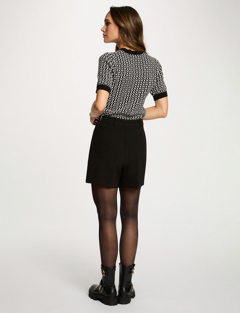 Short taille haute clout&eacute; noir femme