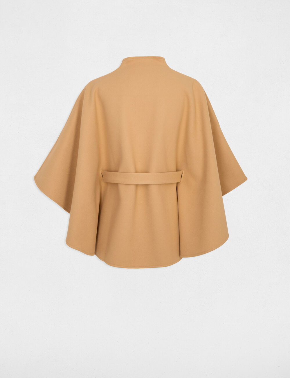 Cape ceintur&eacute;e beige femme