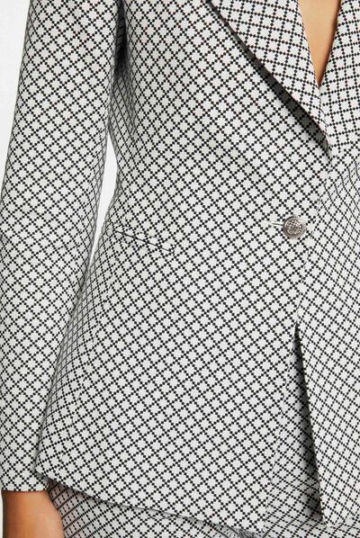 Veste city cintrée imprimé géométrique ecru femme