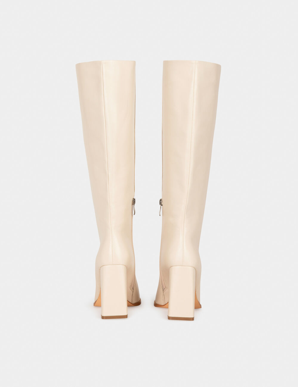 Bottes à talons et bouts pointus ivoire femme