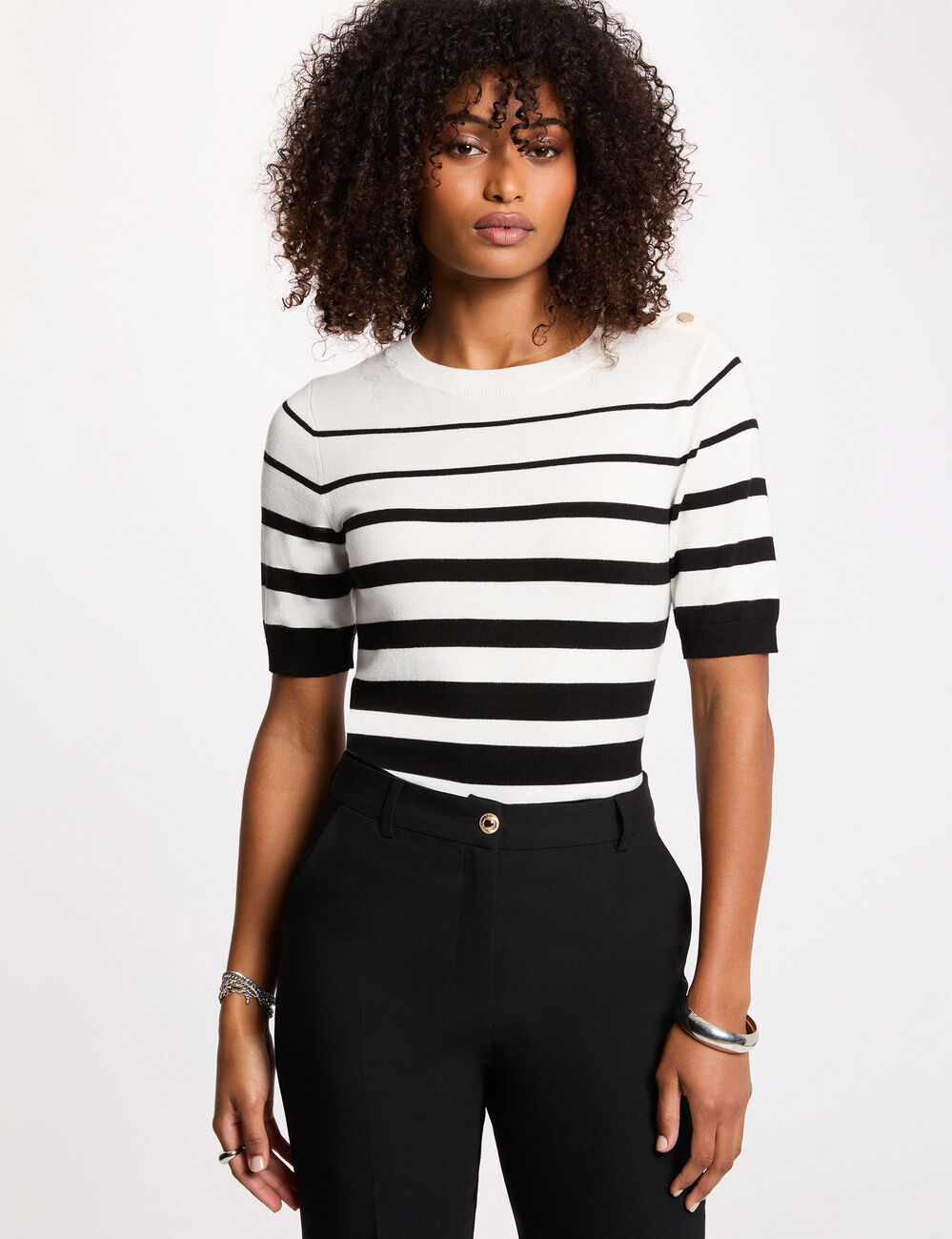 Pull ray&eacute; manches courtes blanc femme