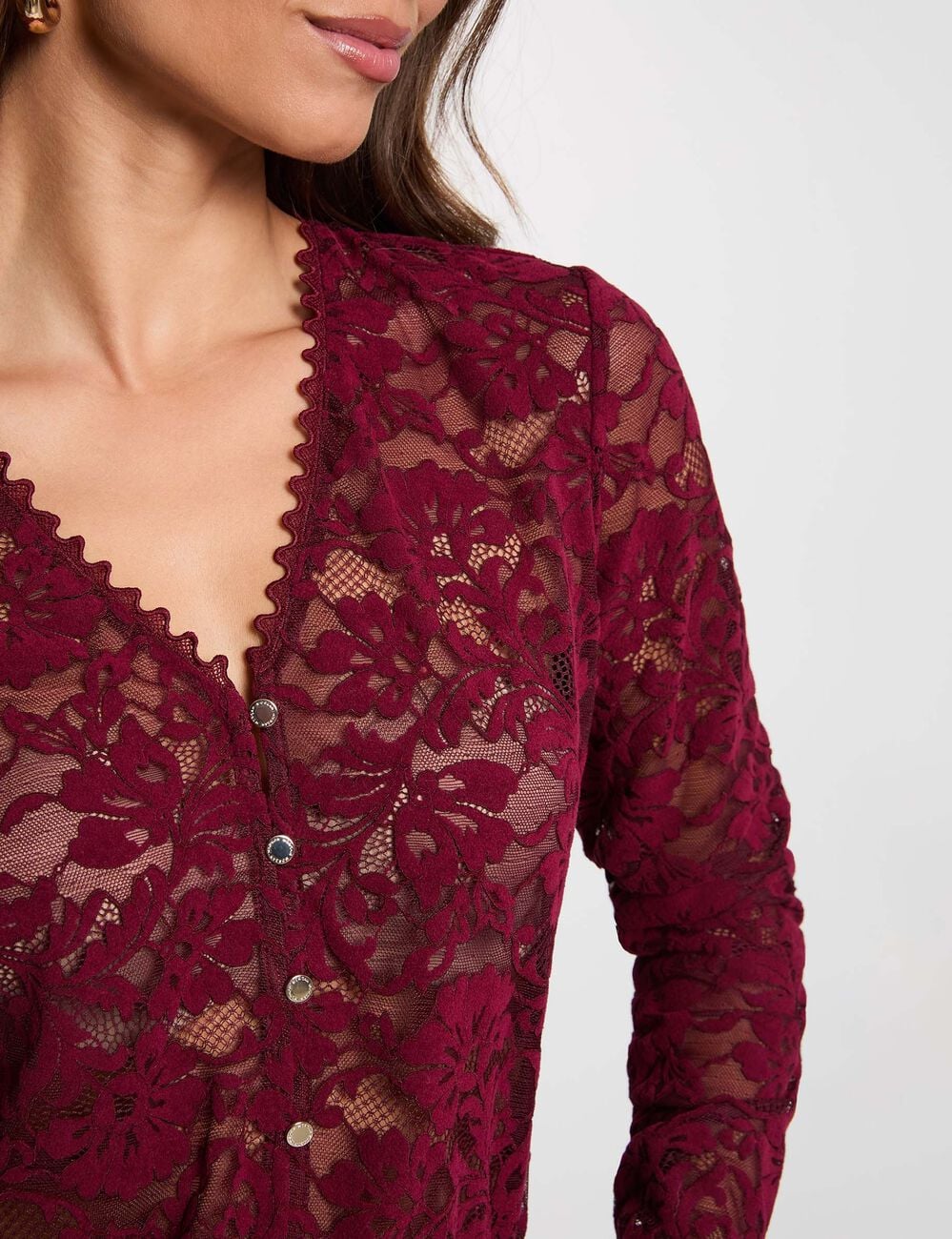 Chemise en dentelle col v prune femme