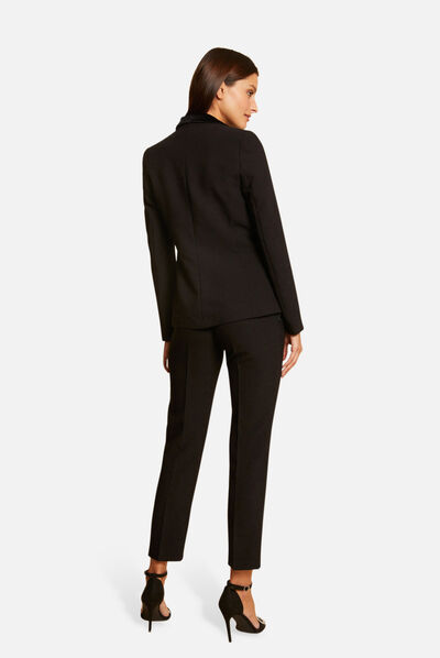 Veste tailleur cintrée détails velours noir femme