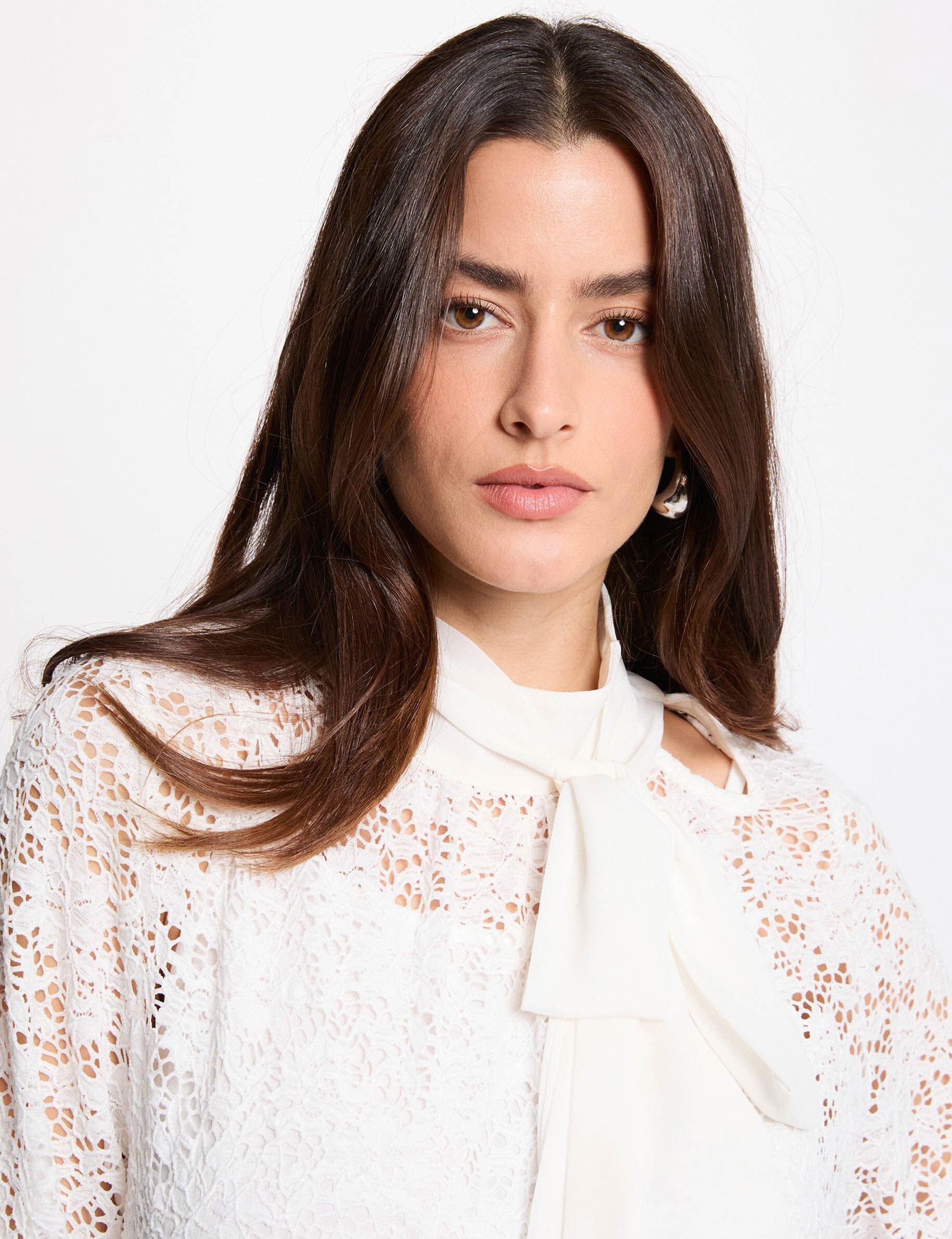 T shirt dentelle lavallière femme