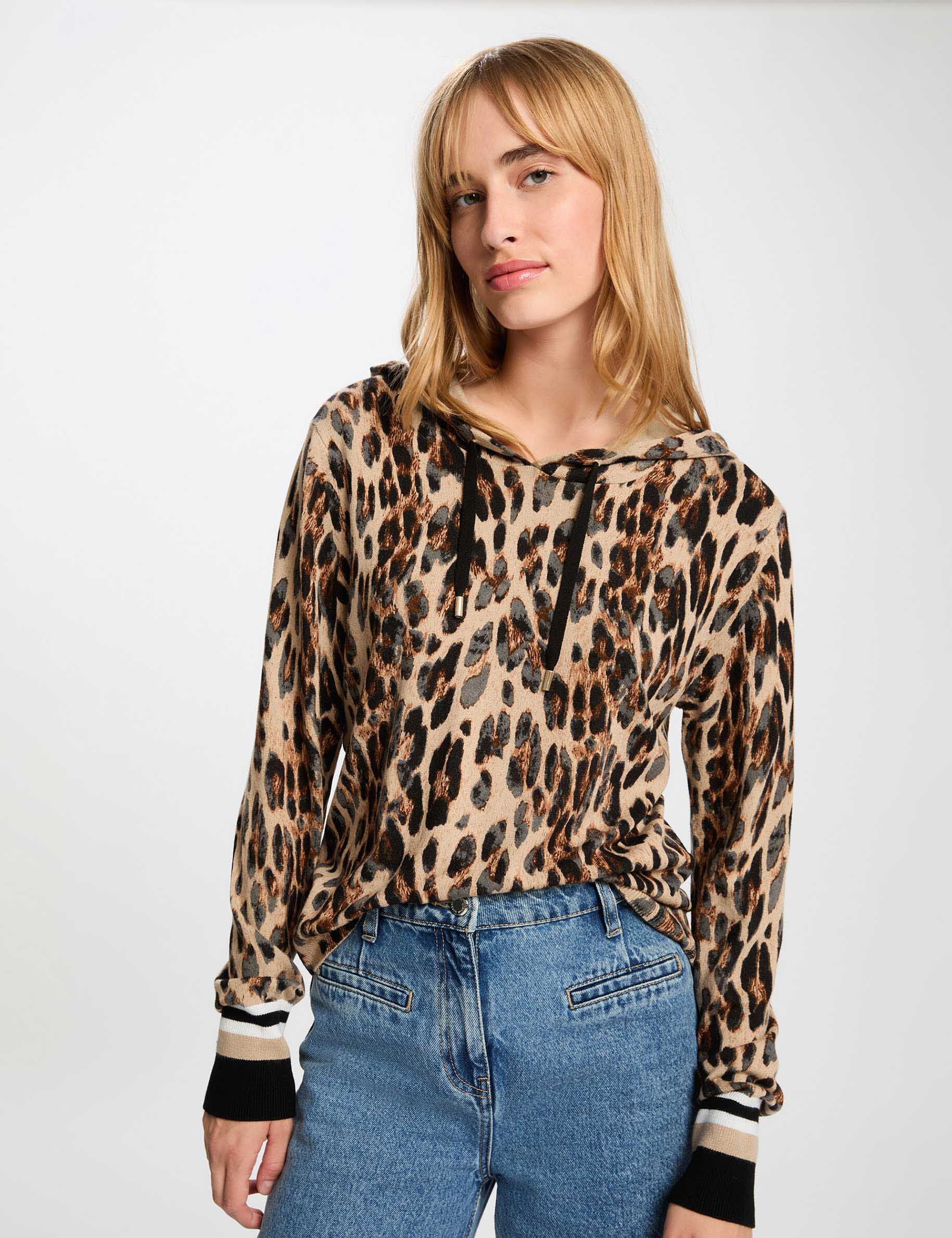 Pull droit à capuche femme