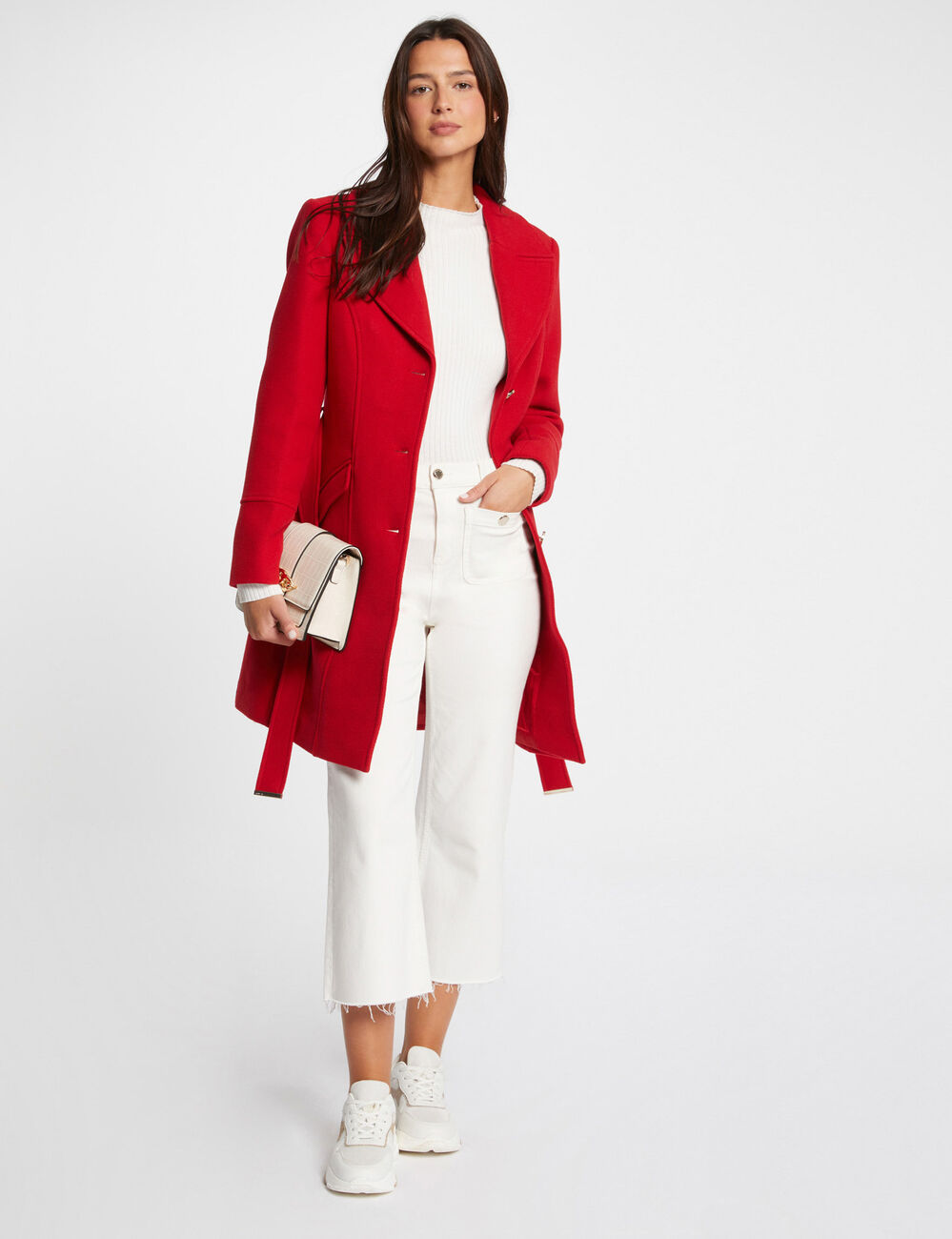 Manteau long ceintur&eacute; rouge femme
