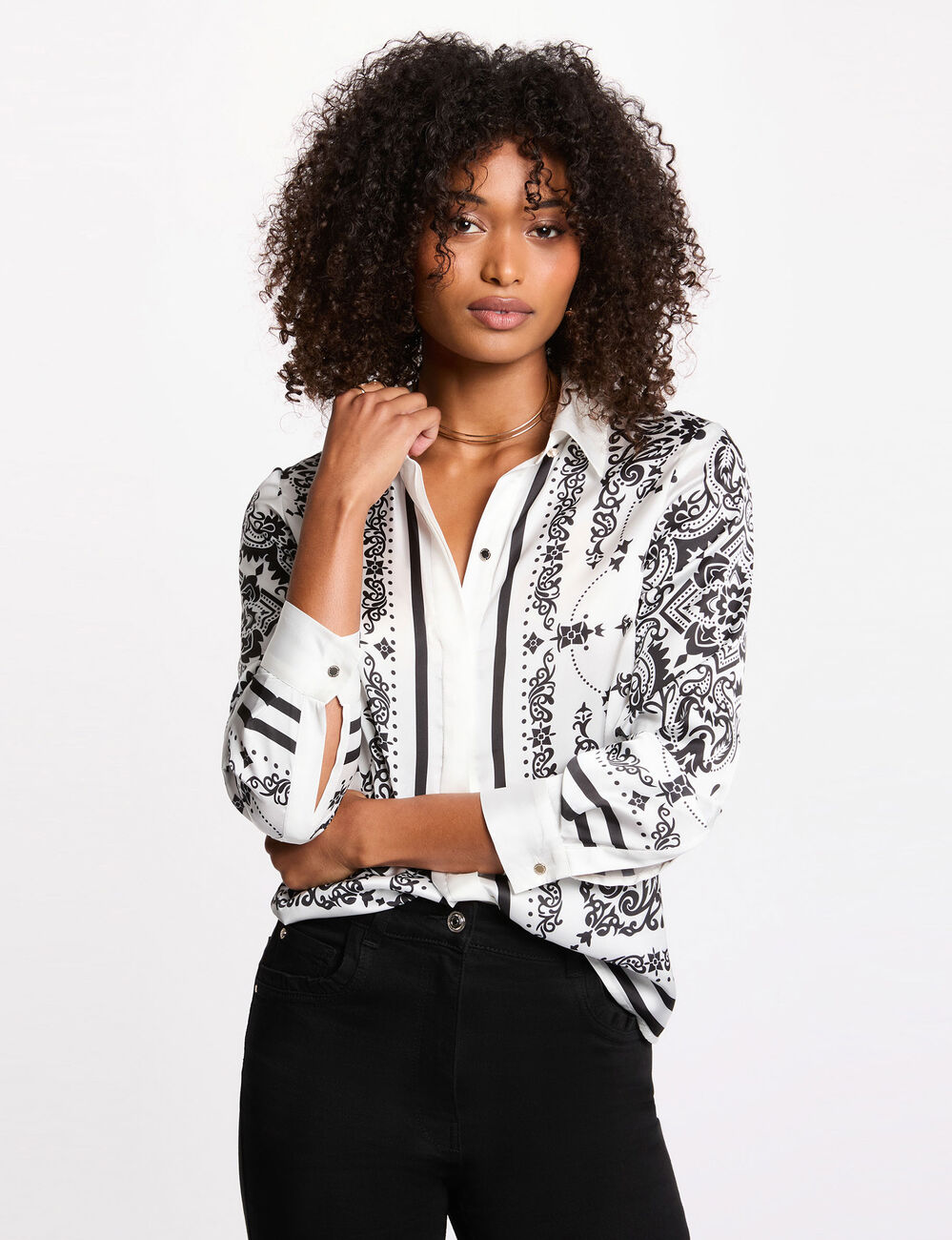 Chemise fluide imprim&eacute;e blanc femme