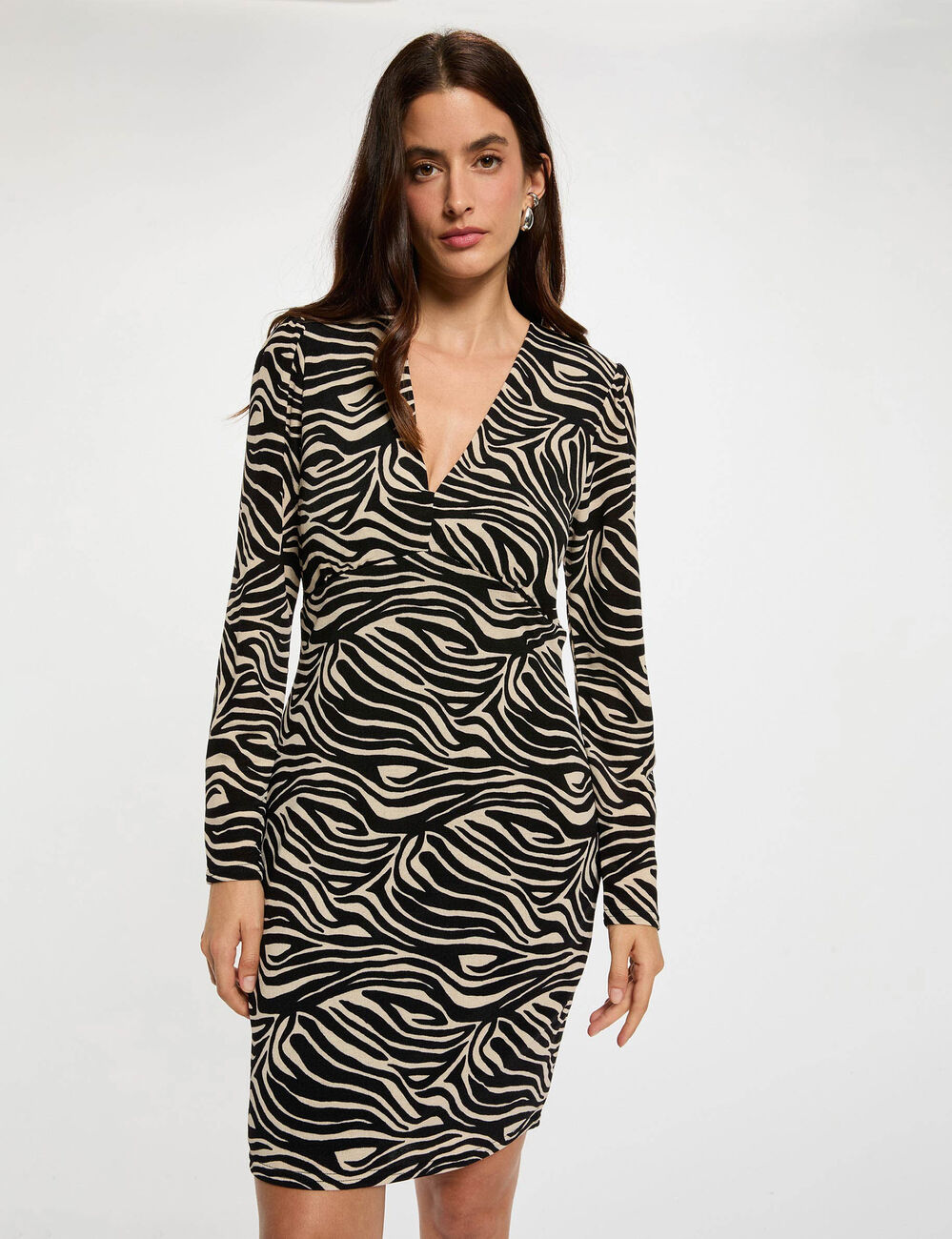 Robe courte ajust&eacute;e multicolore femme