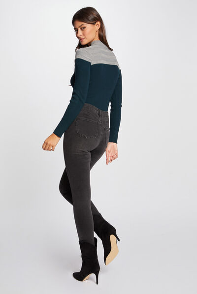 Pull manches longues col montant gris anthracite femme