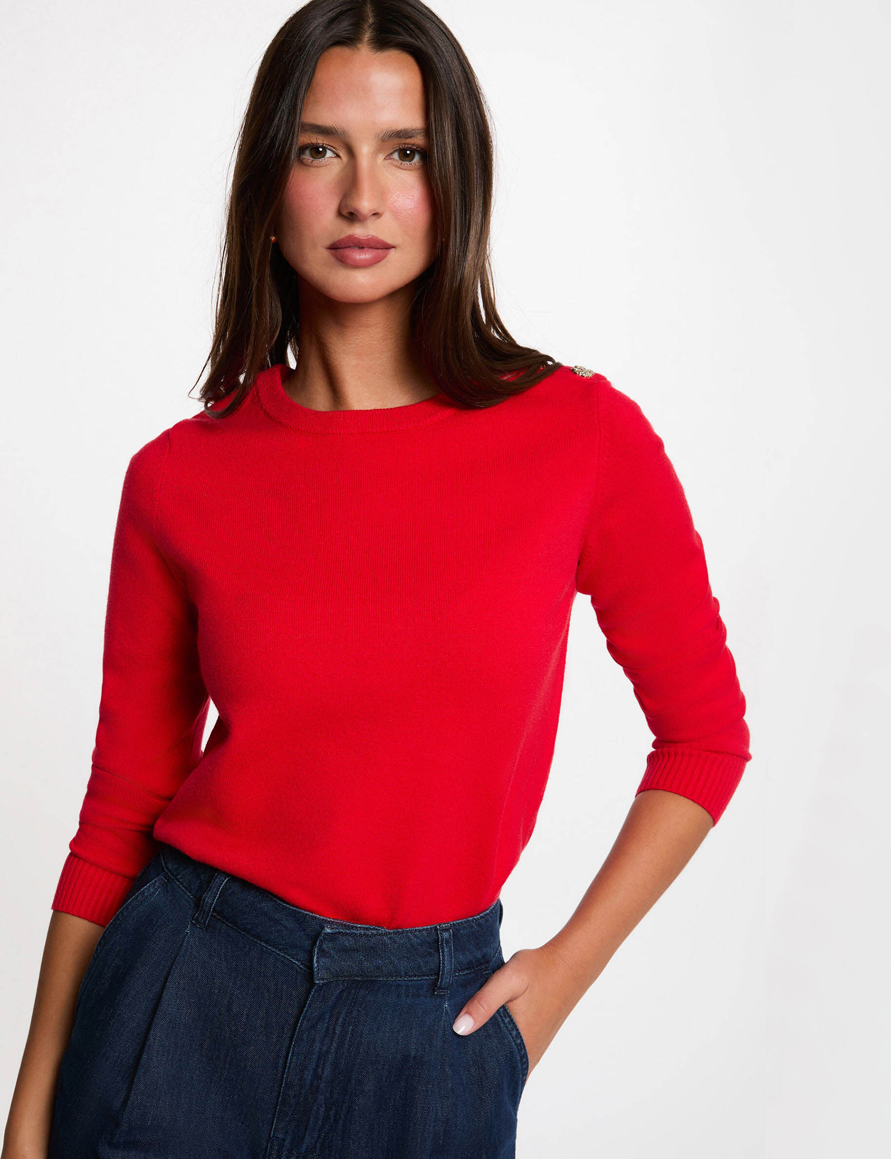 Pull col rond boutons femme