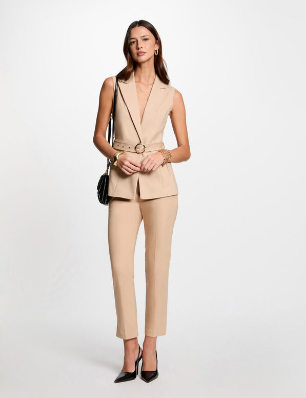 veste droite sans manches ceinturee marron clair femme Veste droite sans manches ceinturée marron clair femme