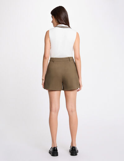 Short droit poches &agrave; rabat vert kaki femme