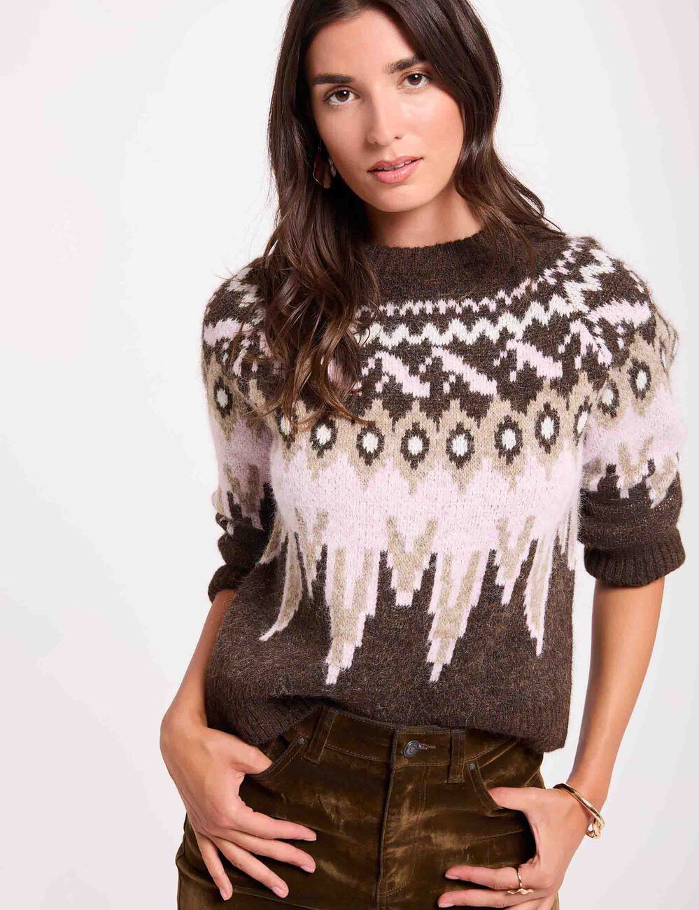 Pull chevron col rond marron fonc&eacute; femme