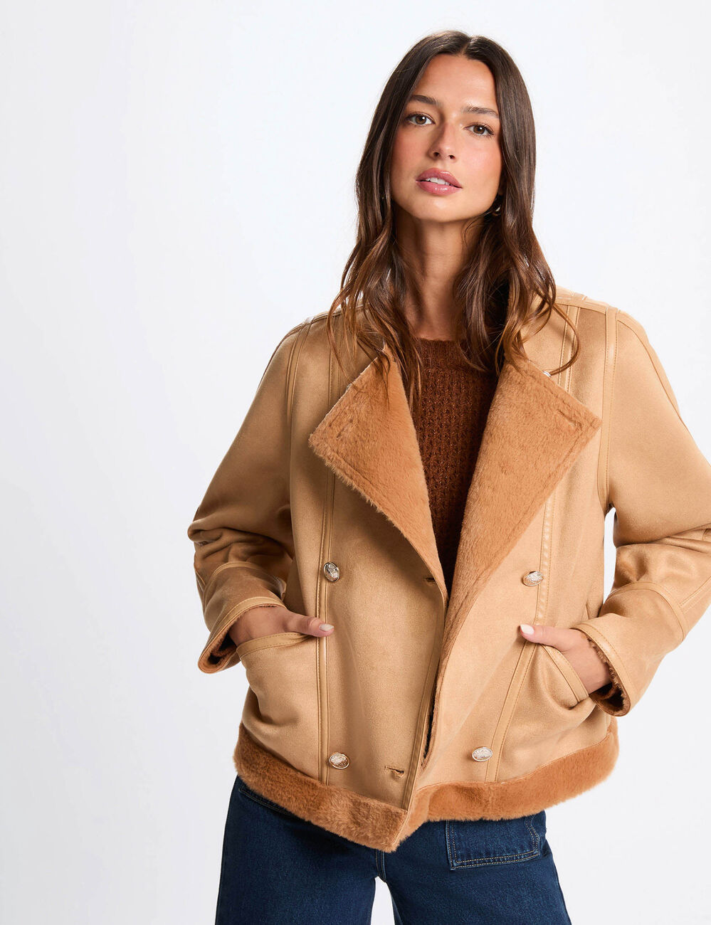 Veste courte peau lain&eacute;e marron cognac femme