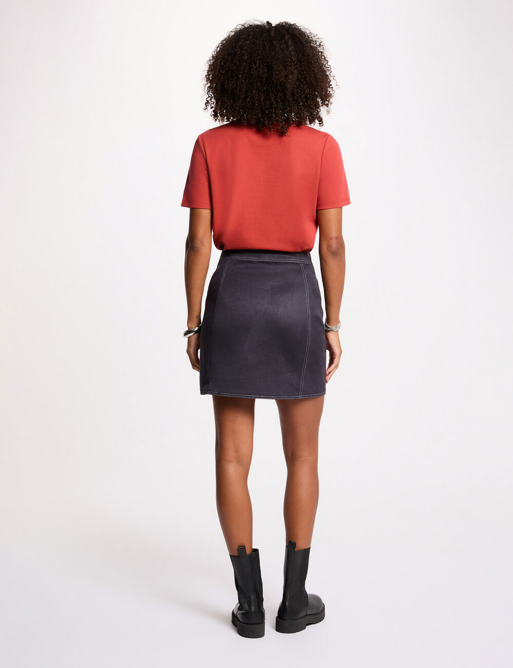 Jupe courte ajust&eacute;e bleu marine femme