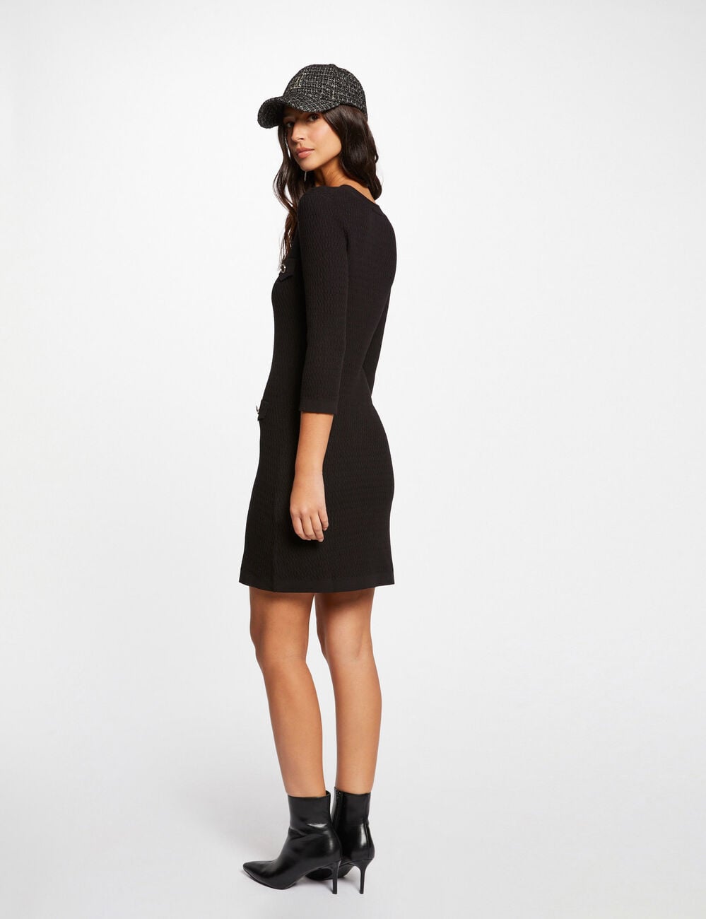 Robe pull ajust&eacute;e manches 3/4 &agrave; boutons noir femme