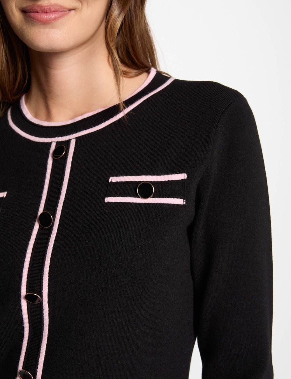 Robe tricot courte ajust&eacute;e noir femme