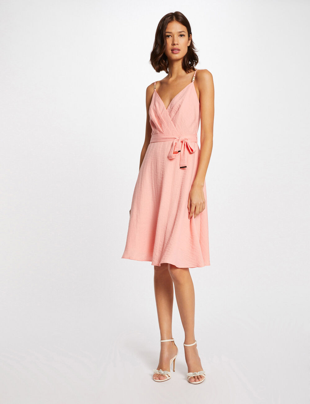 Robe évasée à bretelles ceinturée rose pale femme