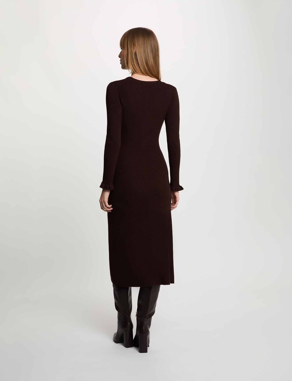 Robe tricot longue col v marron fonc&eacute; femme