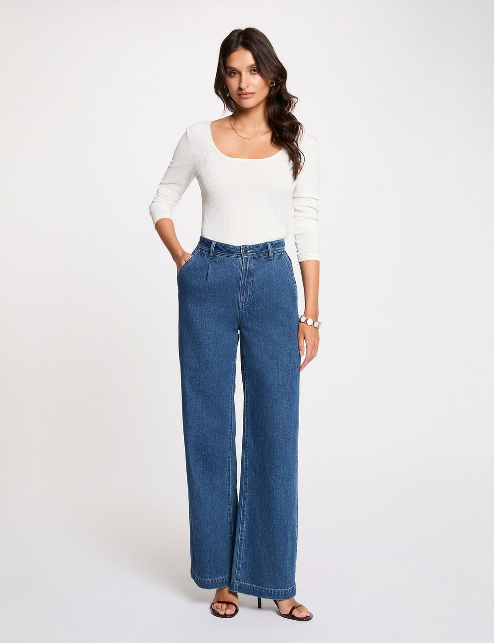 Body d&eacute;collet&eacute; manches longues blanc femme