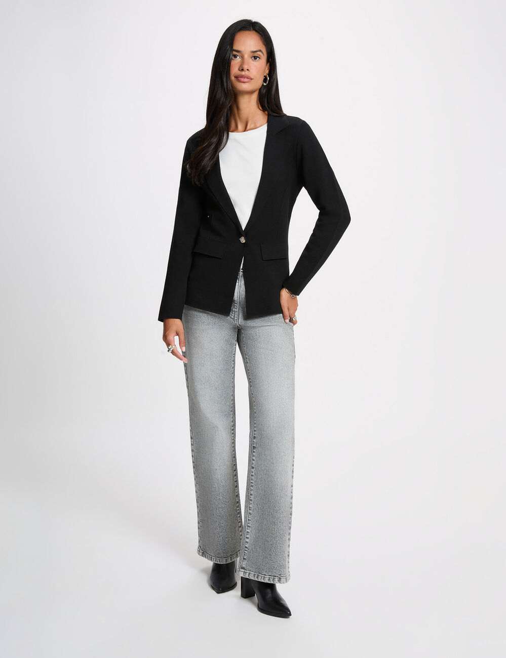 Veste cintr&eacute;e col &agrave; revers noir femme
