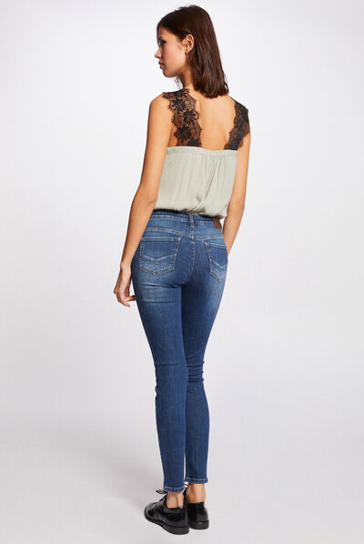 Blouse bretelles larges en dentelle vert clair femme