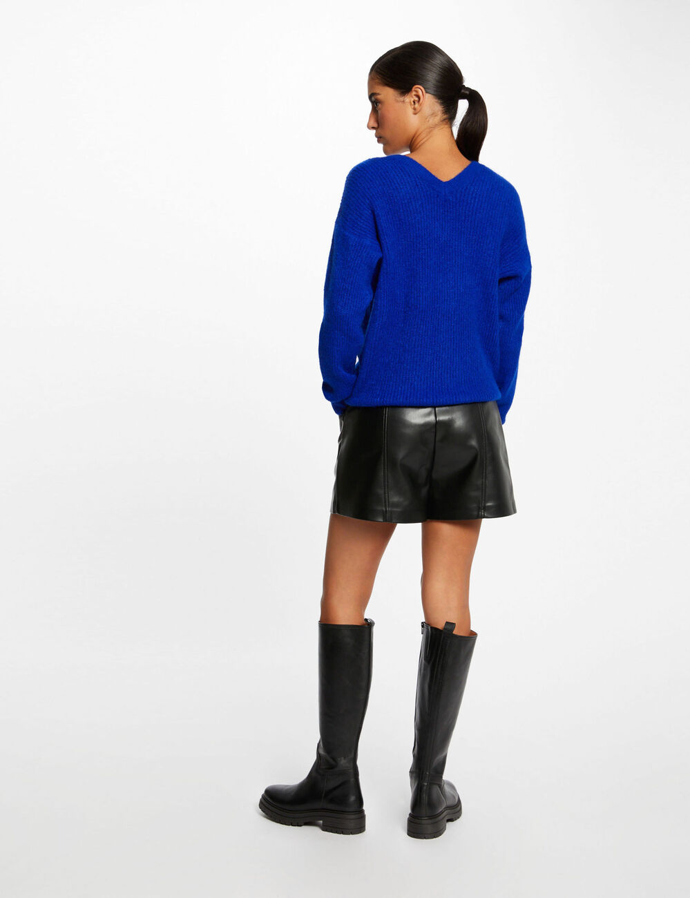 Pull manches longues &agrave; col en V bleu electrique femme