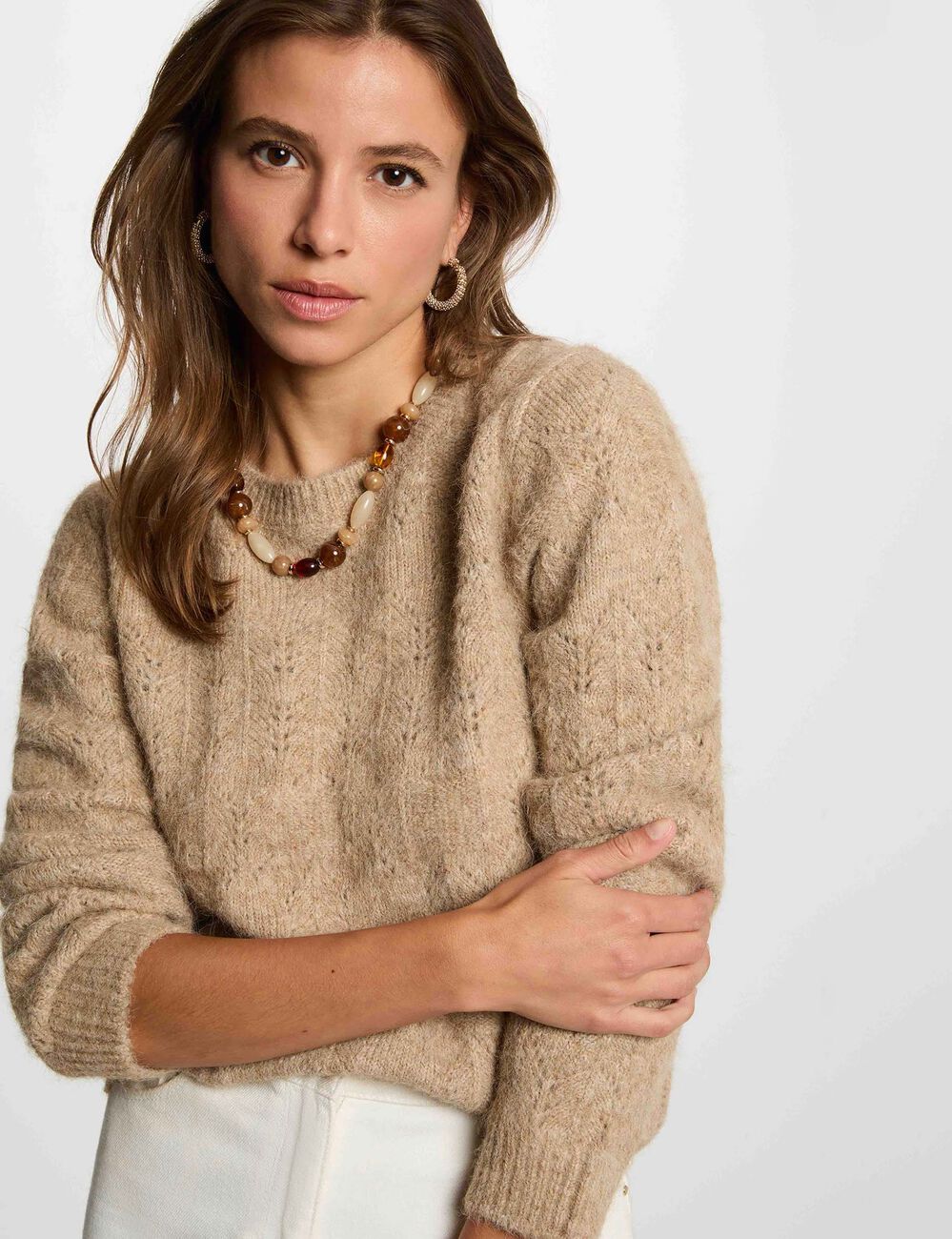 Pull ajour&eacute; col rond beige femme