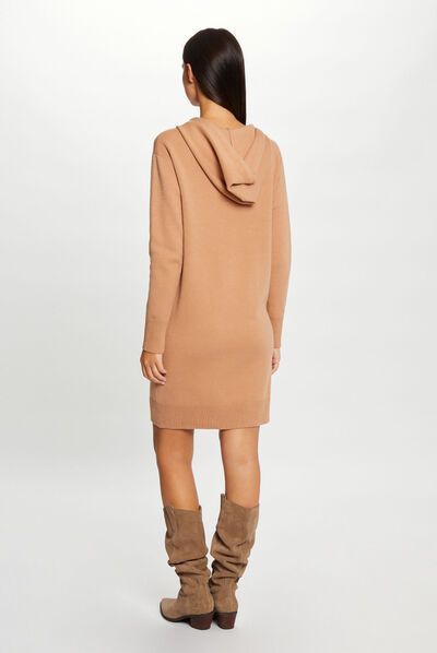 Robe pull droite à capuche camel femme