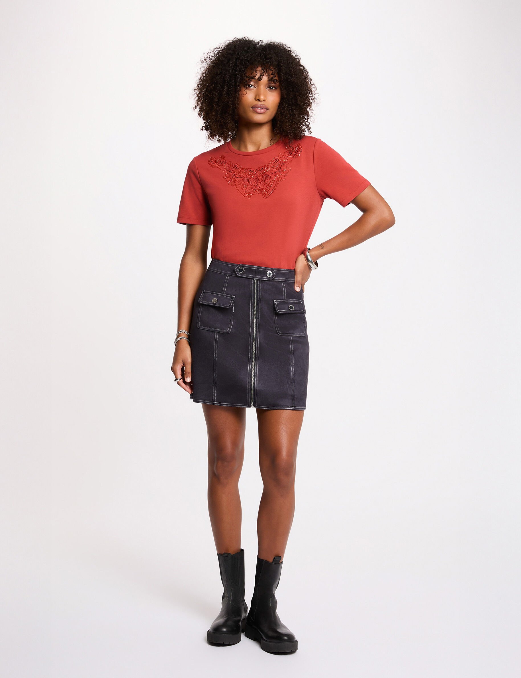 Jupe courte ajustée femme