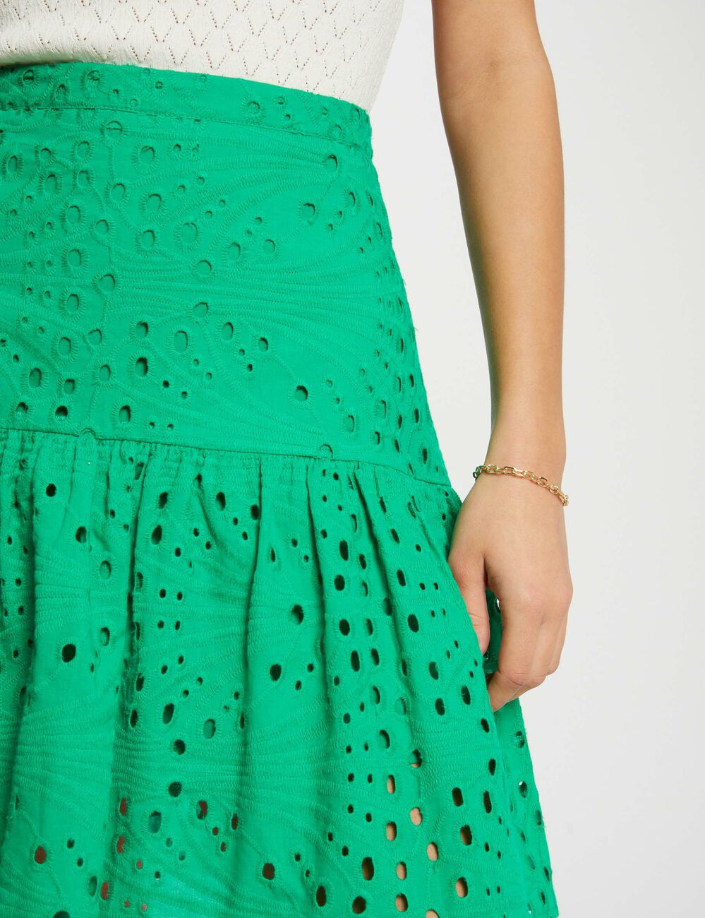 Jupe courte trapèze broderie vert femme