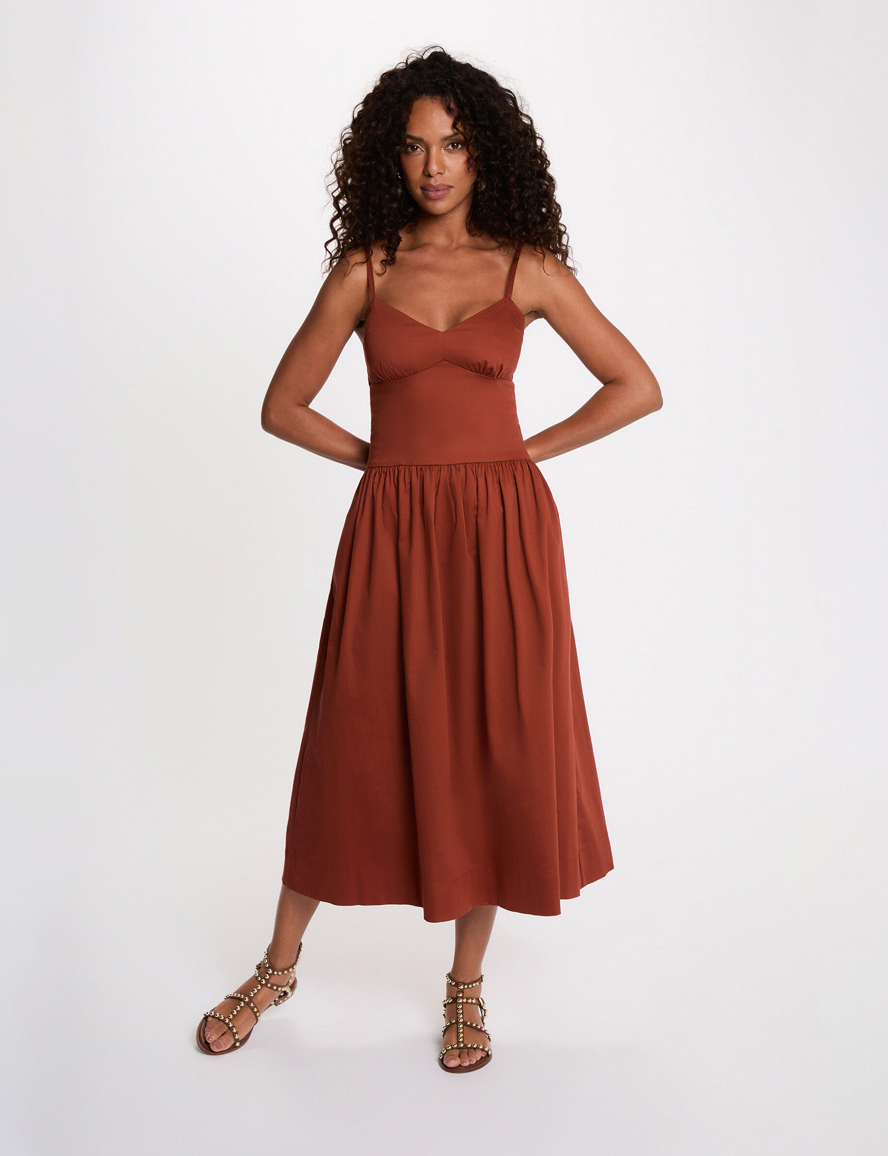 Robe décolleté bretelles fines cognac femme