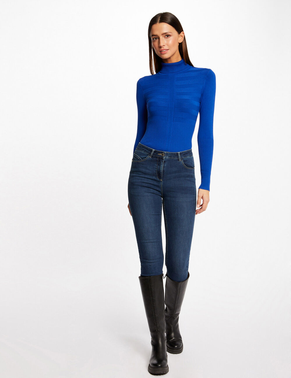 Pull col roul&eacute; cintr&eacute; bleu femme