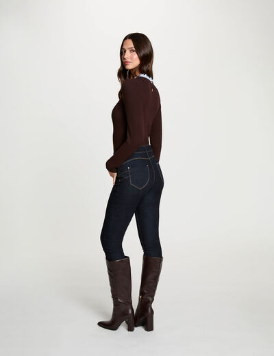 Pull col rond volant marron fonc&eacute; femme