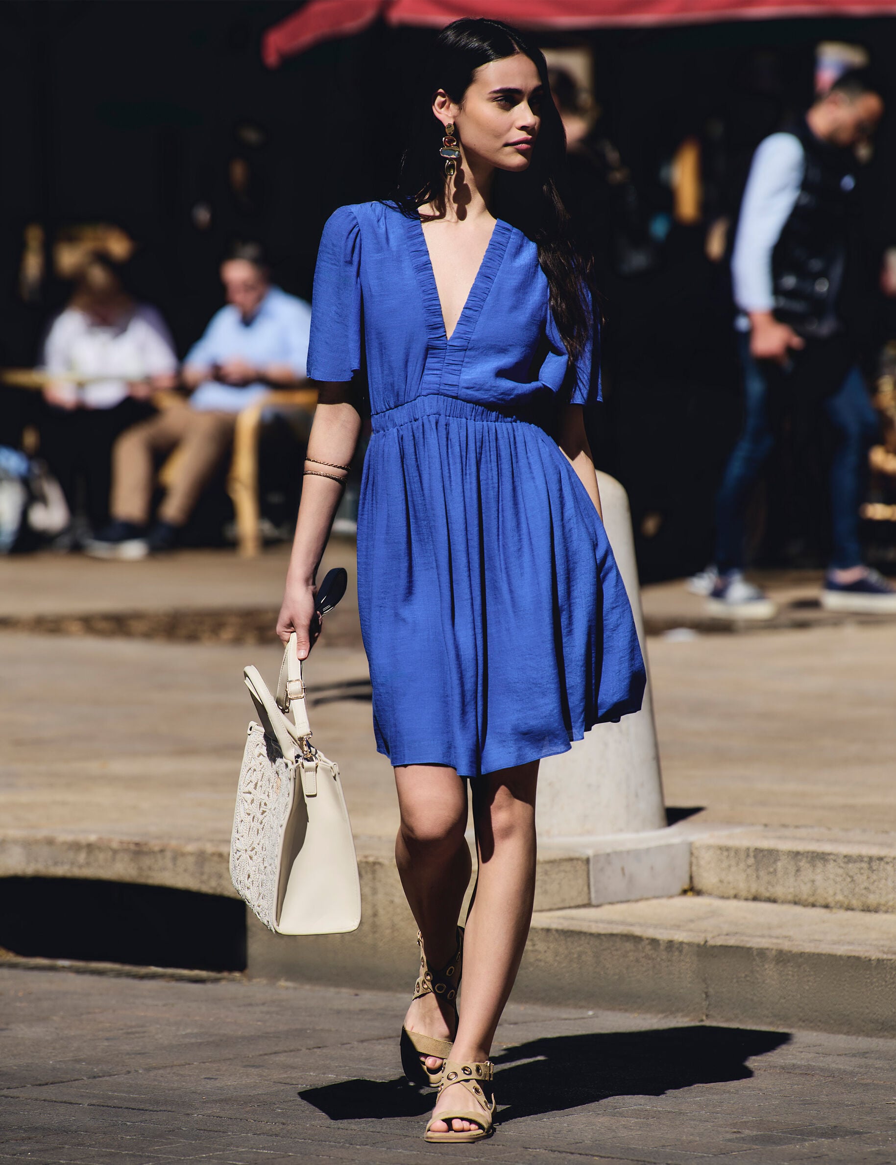 Robe courte plissée femme