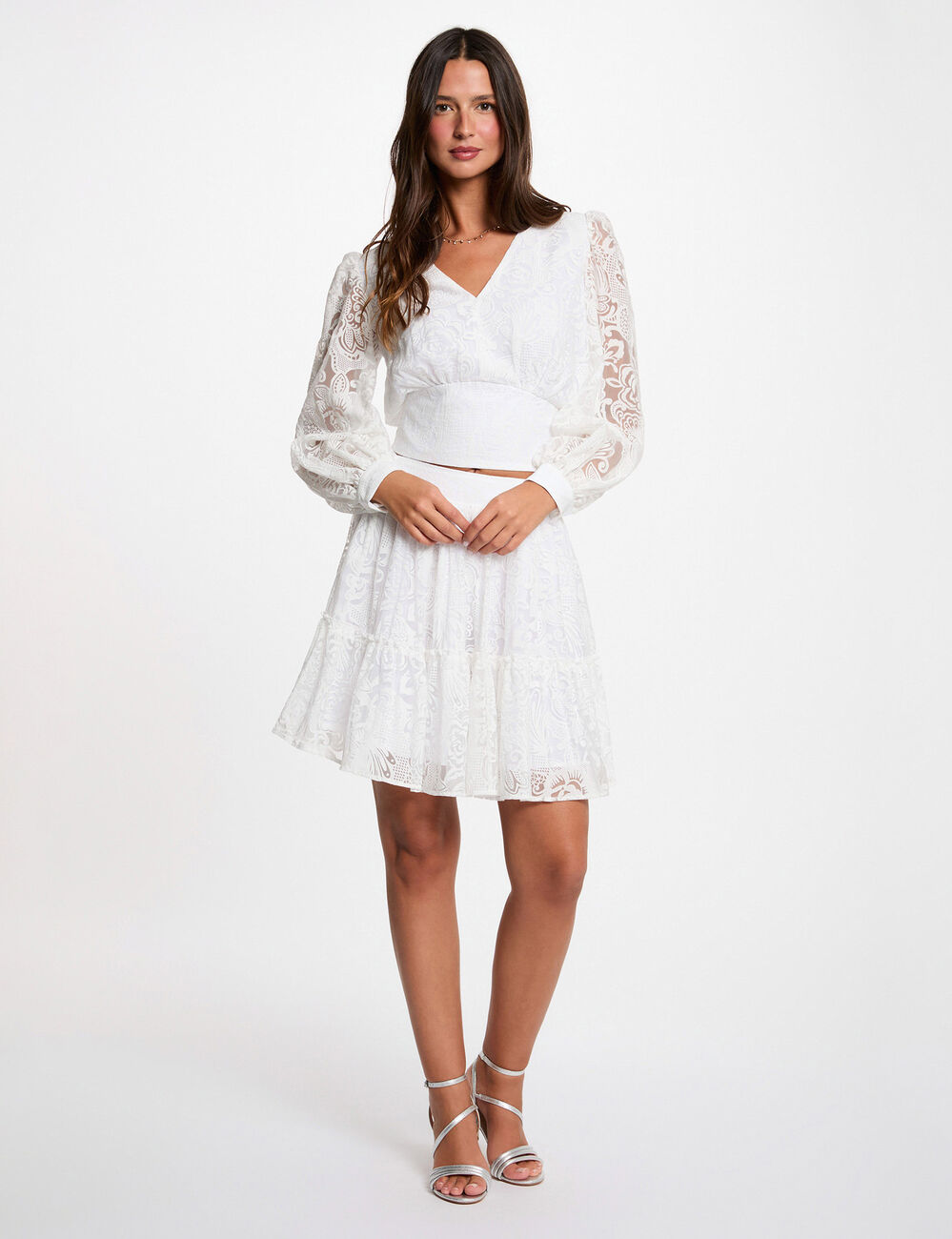 Jupe courte &eacute;vas&eacute;e blanc femme