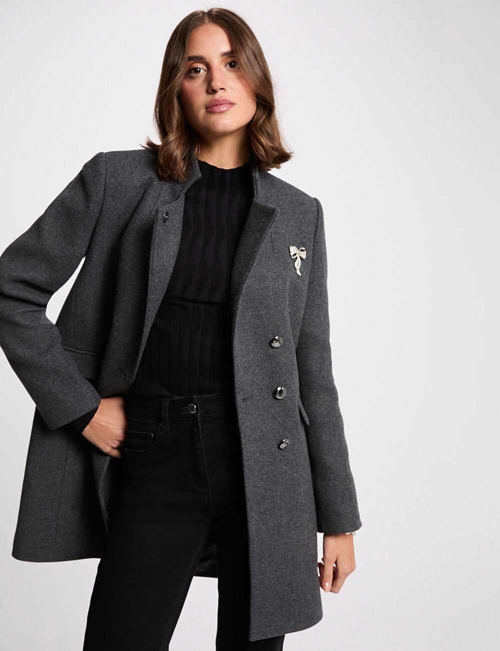 Manteau cintr&eacute; bouclette gris fonc&eacute; femme
