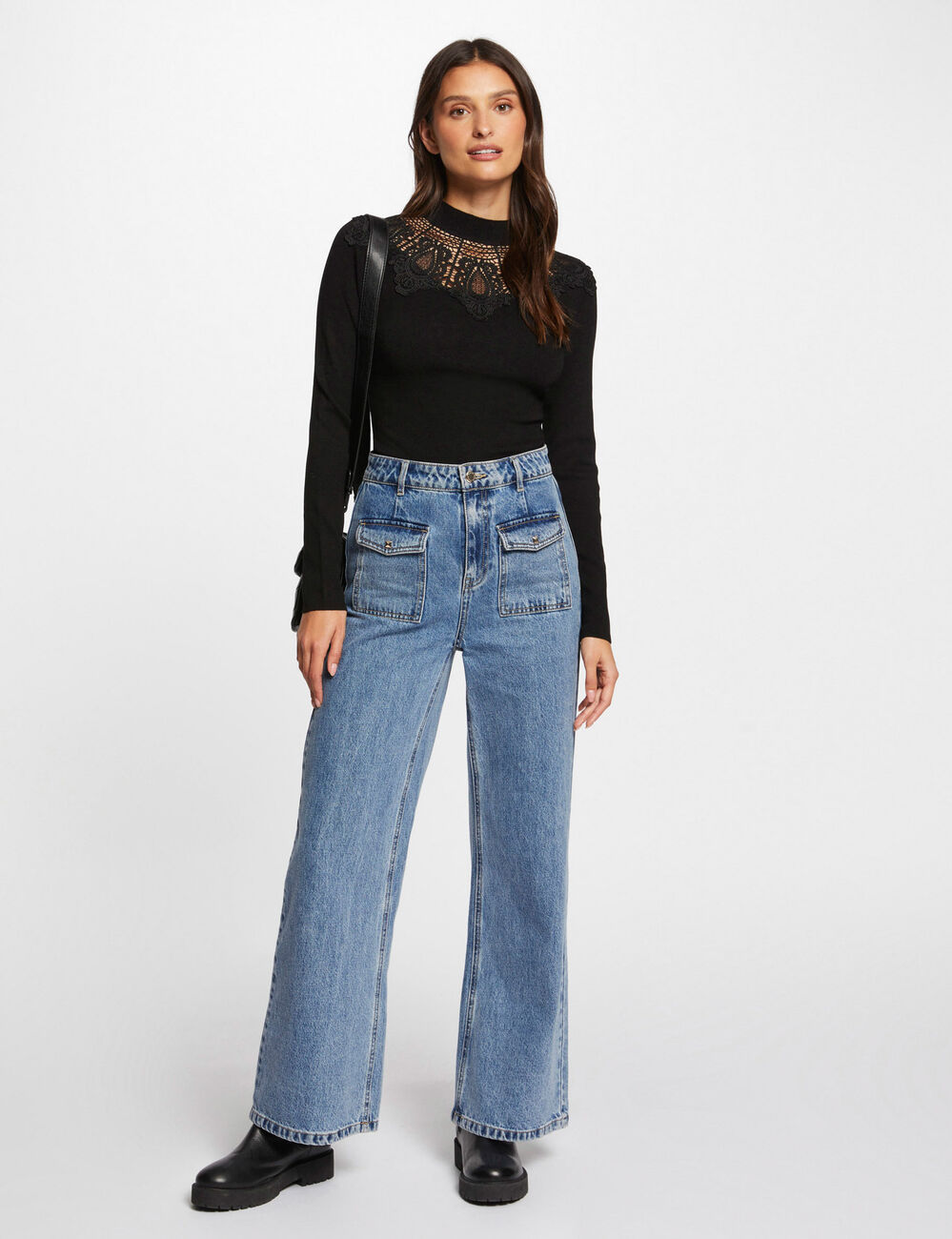Pull col montant &agrave; dentelle noir femme